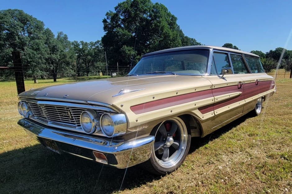 1964 Ford Country Squire sold for $26,000