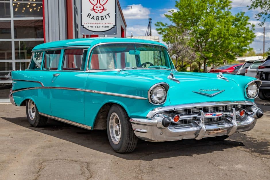 1957 Chevrolet Tri-5 sold for $22,000