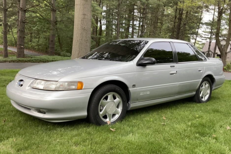 1995 Ford Taurus SHO sold for $10,000