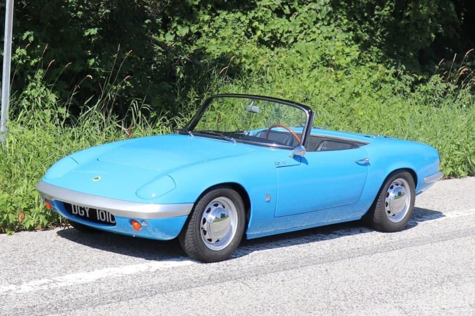 1965 Lotus Elan (1962-1975) sold for $81,000