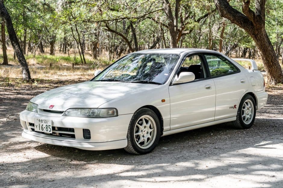1996 Acura Integra Type R sold for $26,978