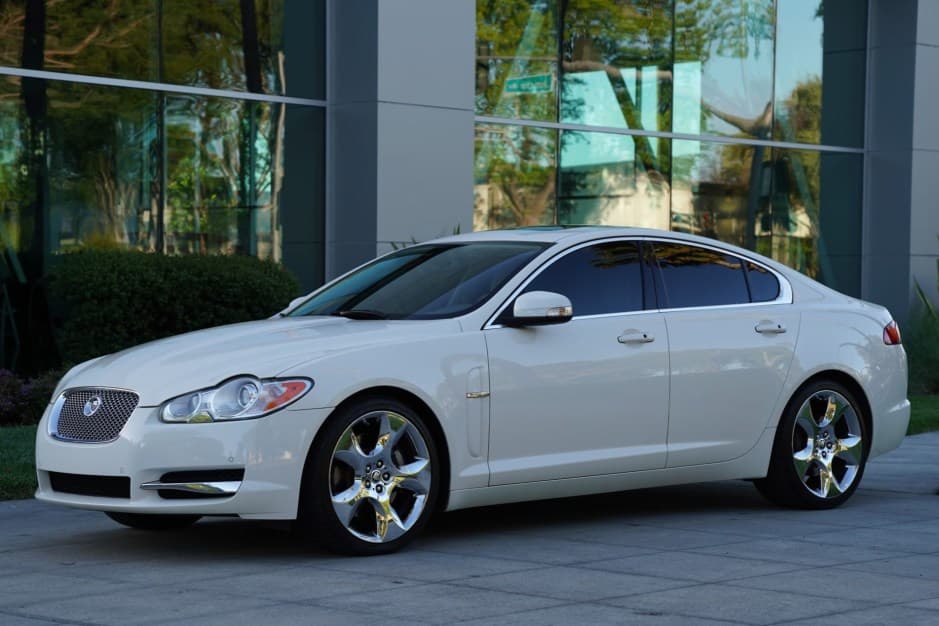2009 Jaguar XF sold for $14,150