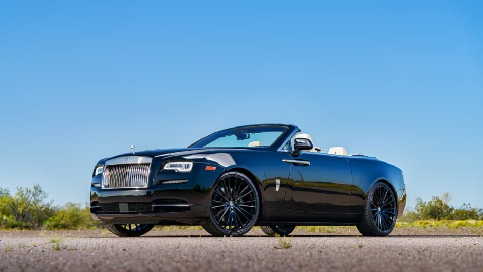 2017 Rolls-Royce  sold for $175,000