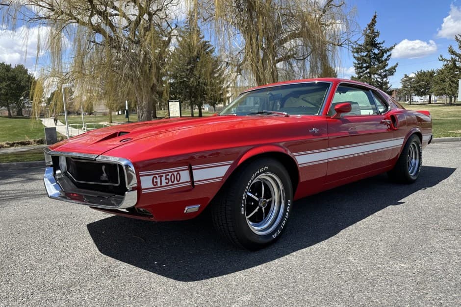 1969 Shelby Mustang GT350 & GT500 sold for $88,500