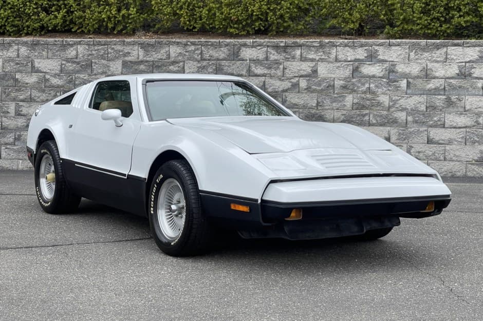 1975 Bricklin SV-1 sold for $14,000