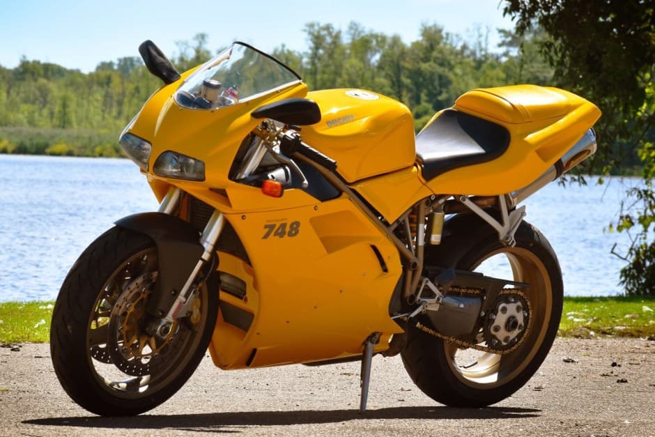 2000 Ducati 748 sold for $6,300