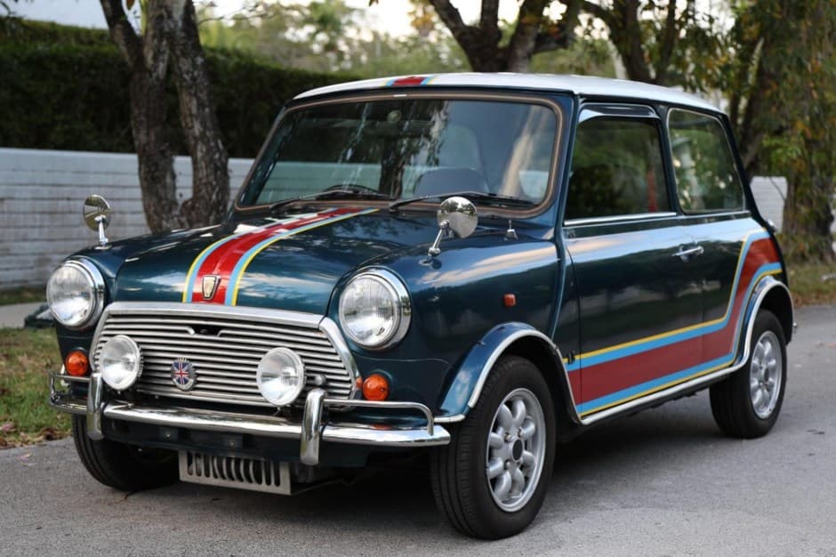 1993 Mini Mk VI & Mk VII sold for $15,999