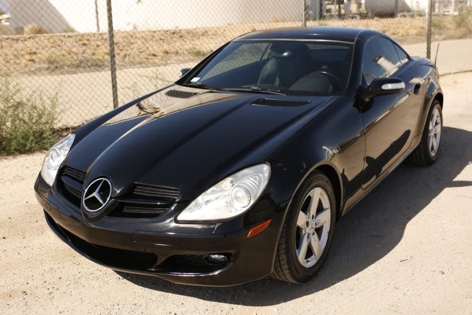 2007 Mercedes-Benz SLK-Class sold for $7,500