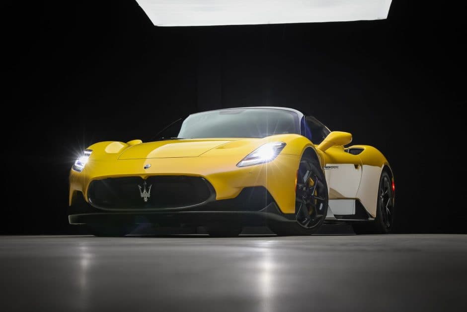 2022 Maserati MC20 sold for $250,000