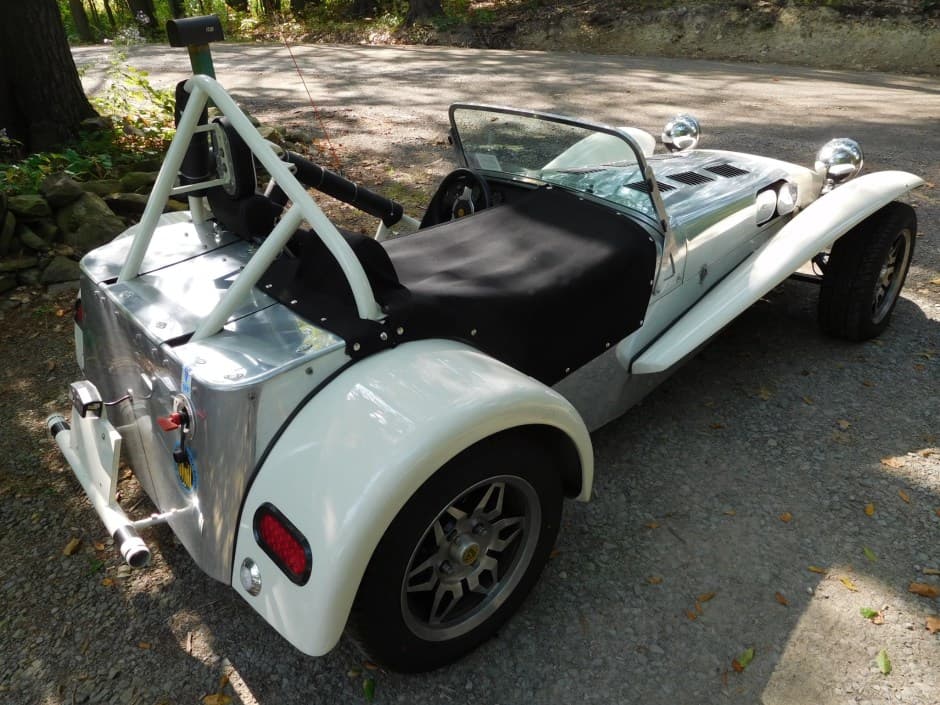 1994 Caterham Seven sold for $22,277
