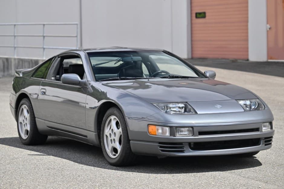 1992 Nissan Z32 300ZX sold for $35,000