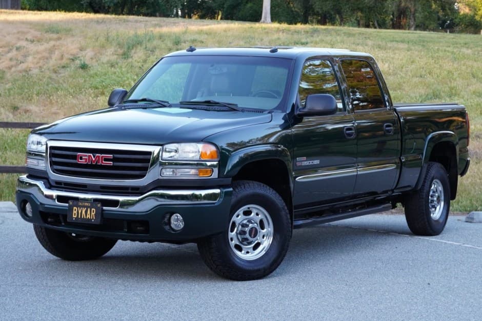 2003 GMC Sierra HD (GMT800 2000-2007) sold for $36,100