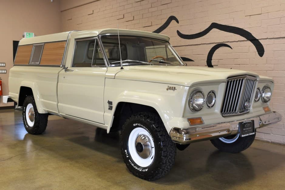 1964 Jeep Pickup sold for $25,750