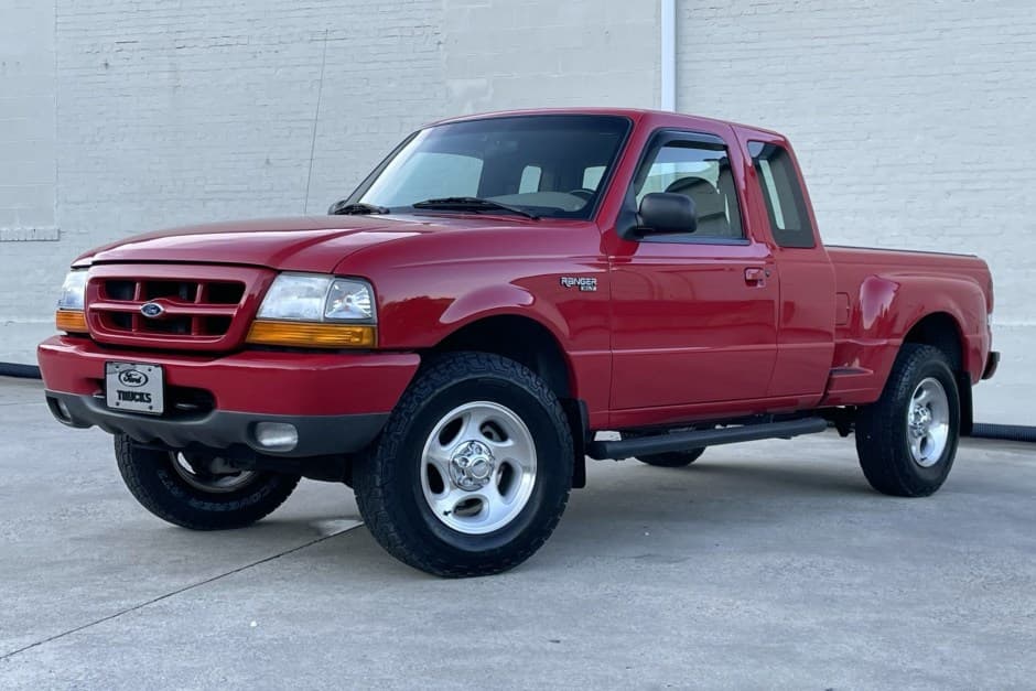 2000 Ford Ranger 1998-2011 sold for $21,000