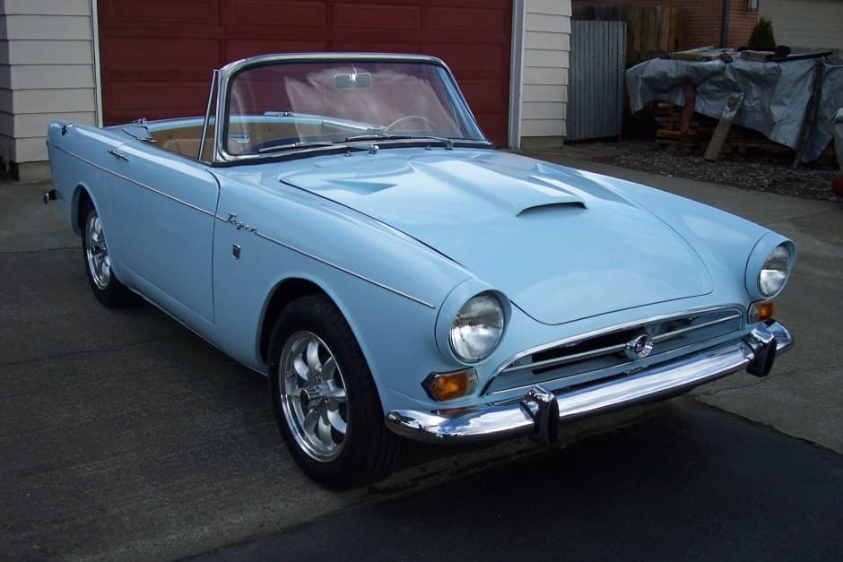 1965 Sunbeam Tiger sold for $33,000