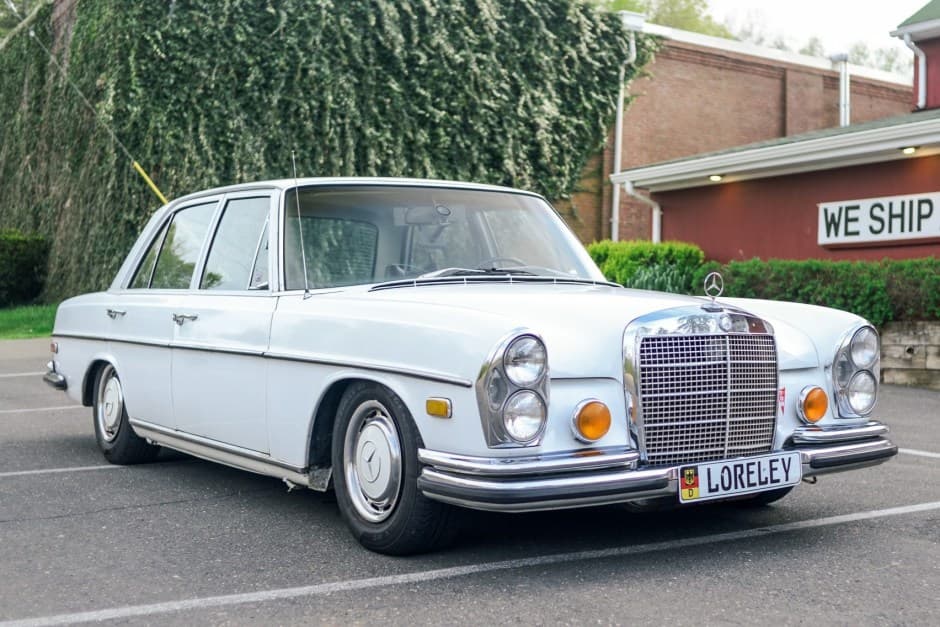 1973 Mercedes-Benz W108 & W109 sold for $9,500