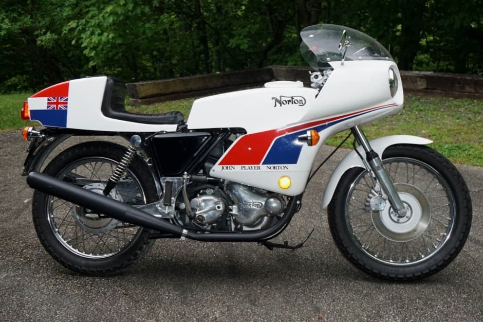 1975 Norton Commando sold for $25,000