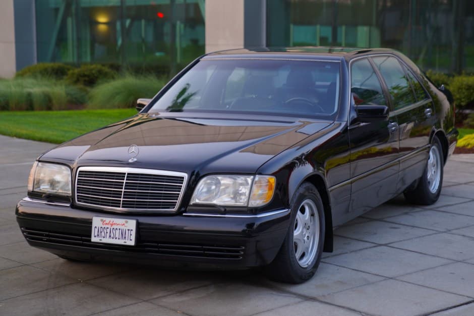 1998 Mercedes-Benz W140 S-Class sold for $9,300