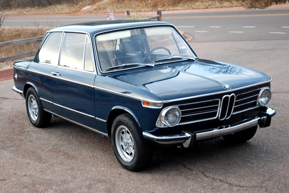 1972 BMW 2002tii sold for $102,002