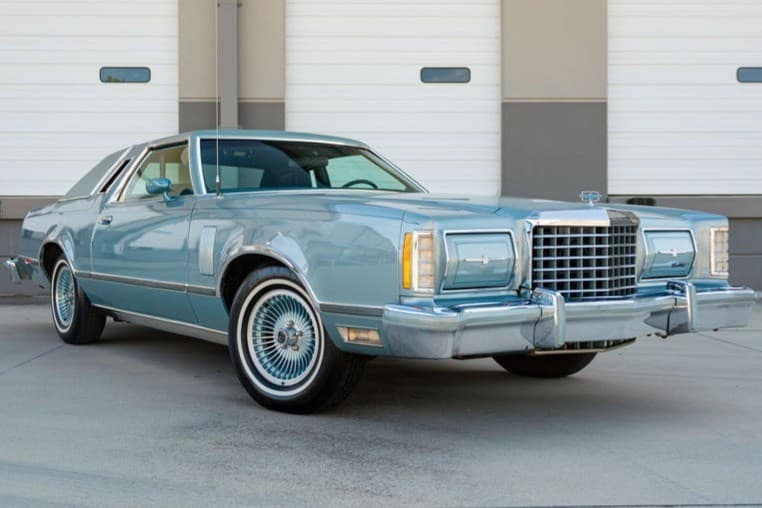 1978 Ford Thunderbird (1977-1979) sold for $13,750