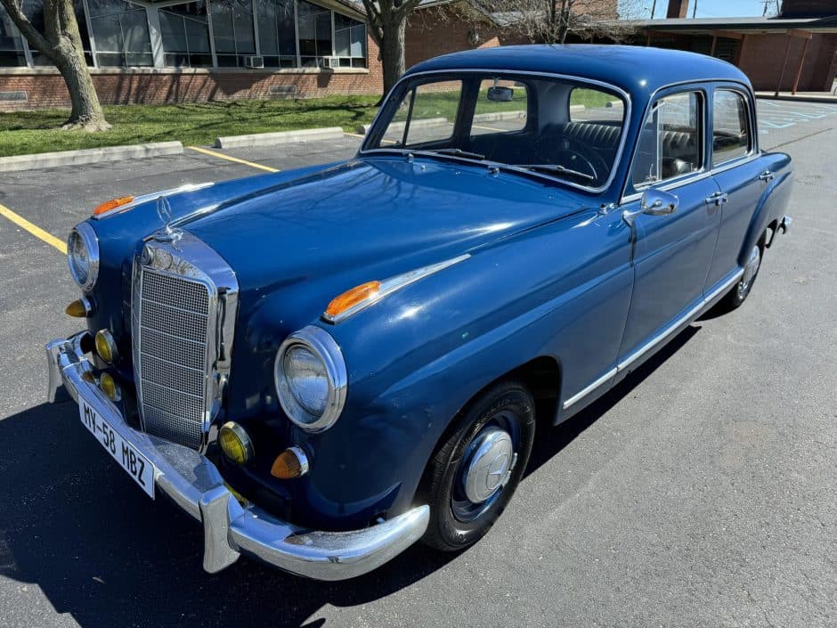 1958 Mercedes-Benz Ponton sold for $9,100