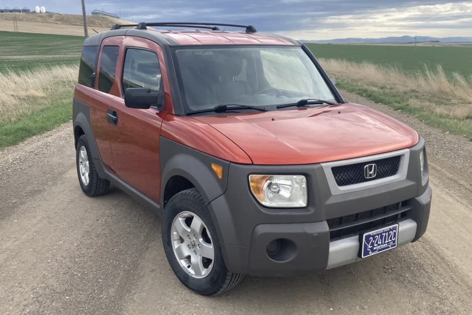 2004 Honda Element sold for $6,311