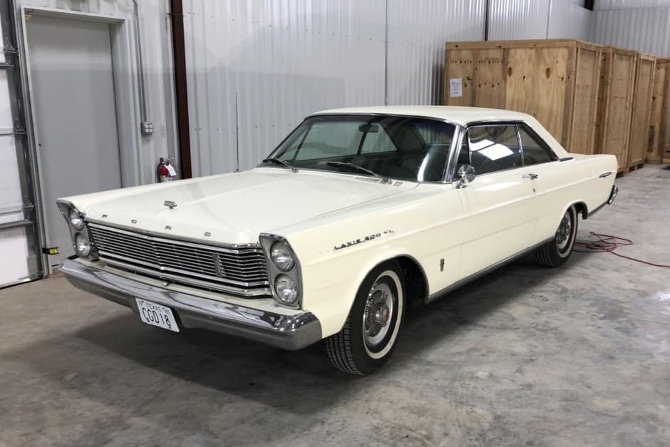 1965 Ford Galaxie sold for $7,700