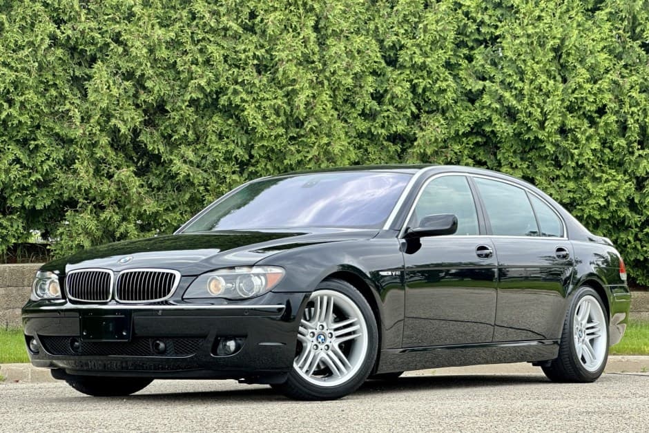 2007 BMW E65/E66 7-Series sold for $16,000