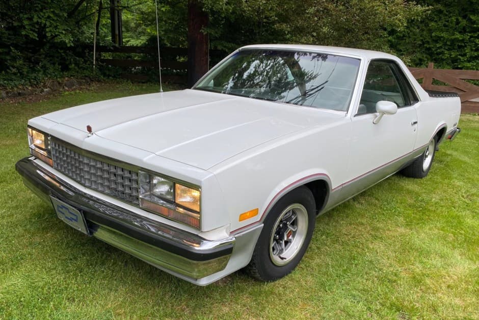 1984 Chevrolet El Camino sold for $9,000