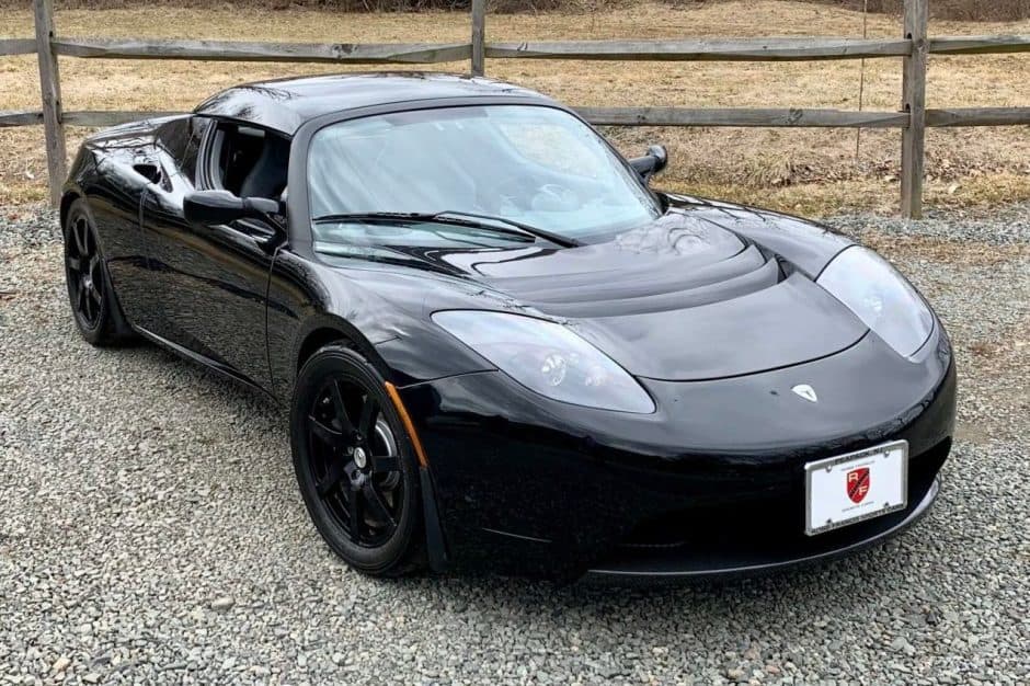 2010 Tesla Roadster sold for $45,000