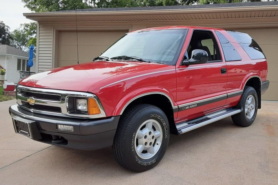1996 Chevrolet Blazer 1995-2004 sold for $17,250