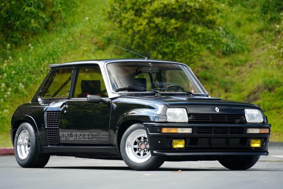 1985 Renault R5 Turbo sold for $121,000