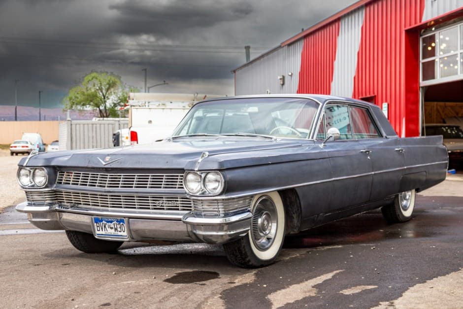 1964 Cadillac Series 62 sold for $9,000