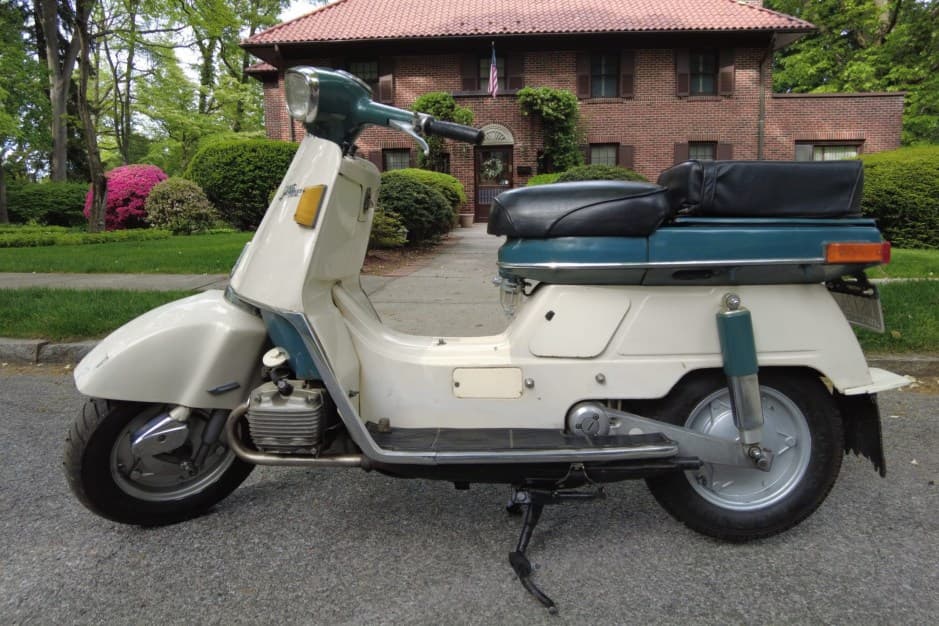 1962 Honda Step-Through Scooter sold for $4,600