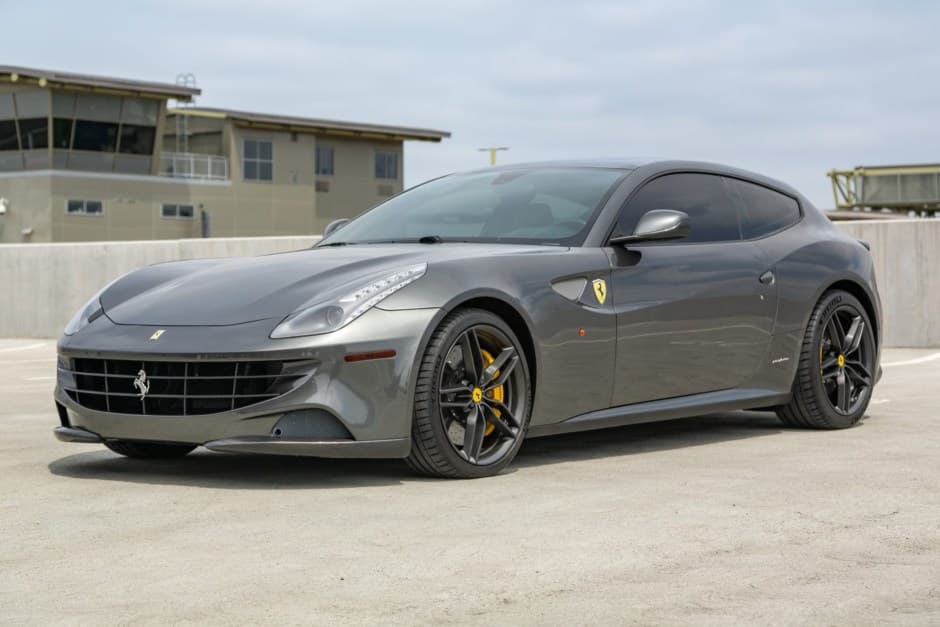 2014 Ferrari FF sold for $130,050