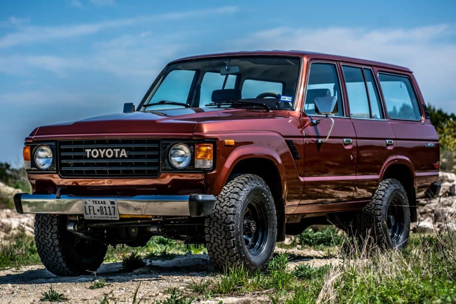1983 Toyota Land Cruiser 60-Series sold for $12,500