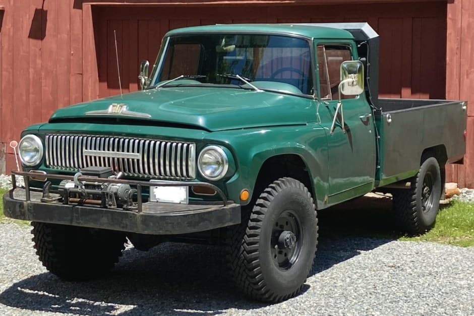 1963 International Harvester  sold for $11,200
