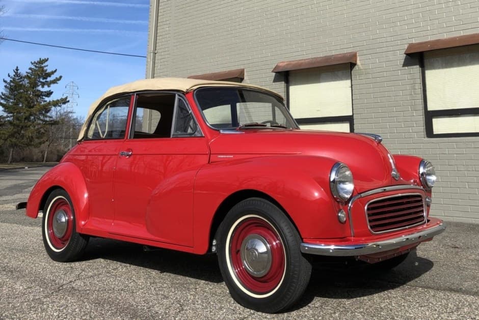 1959 Morris Minor sold for $10,300