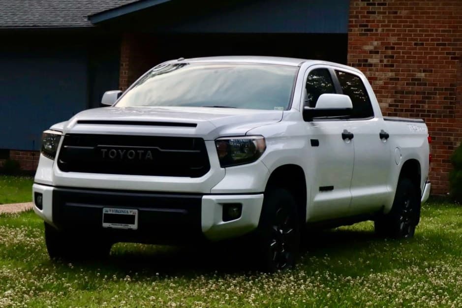 2016 Toyota Tundra (XK50 2007-2021) sold for $47,500