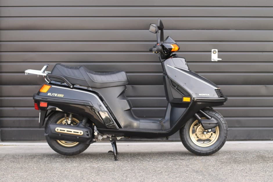 1987 Honda Step-Through Scooter sold for $2,800