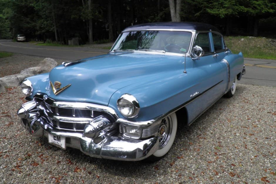 1953 Cadillac Series 62 sold for $10,502