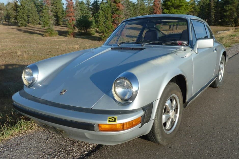 1976 Porsche 912E sold for $35,348