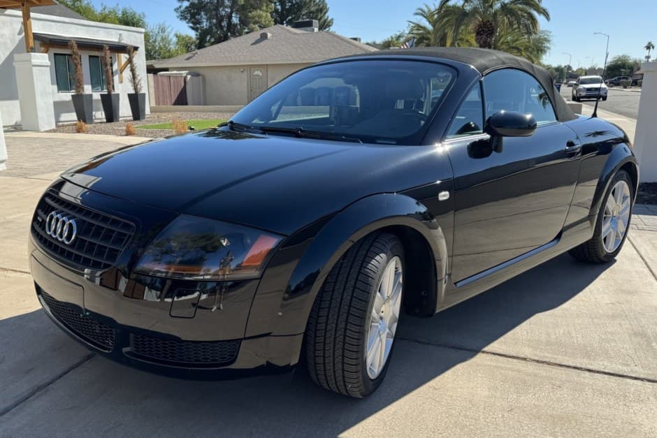 2004 Audi TT sold for $9,100