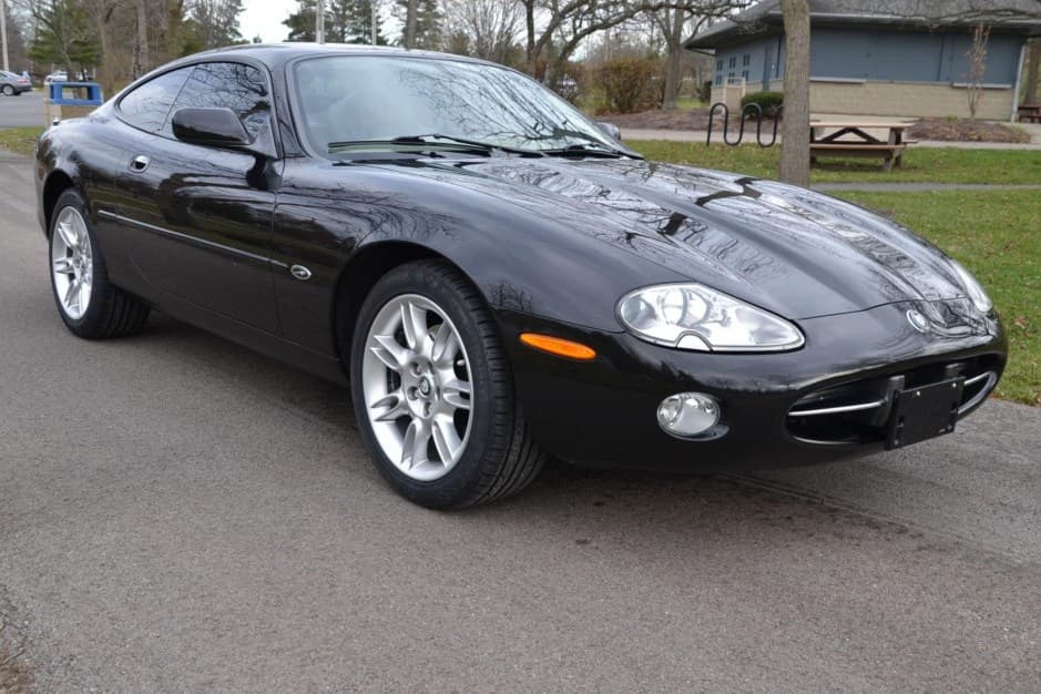 2001 Jaguar XK8 sold for $12,500
