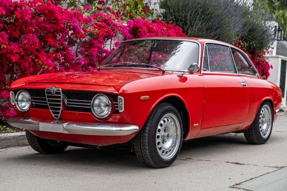 1966 Alfa Romeo 105/115 Series Coupe sold for $31,000