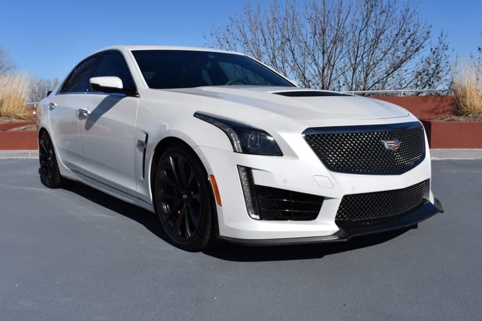 2017 Cadillac CTS & CTS-V sold for $59,000
