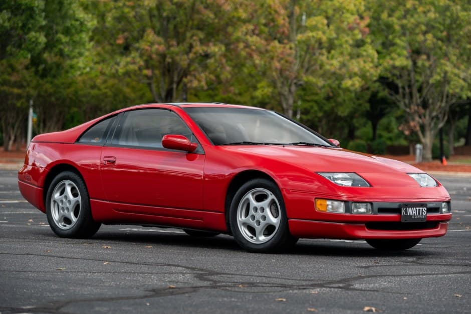 1990 Nissan Z32 300ZX sold for $22,999