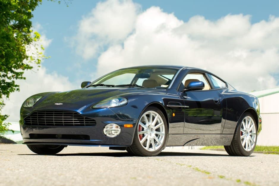 2006 Aston Martin Vanquish sold for $72,007