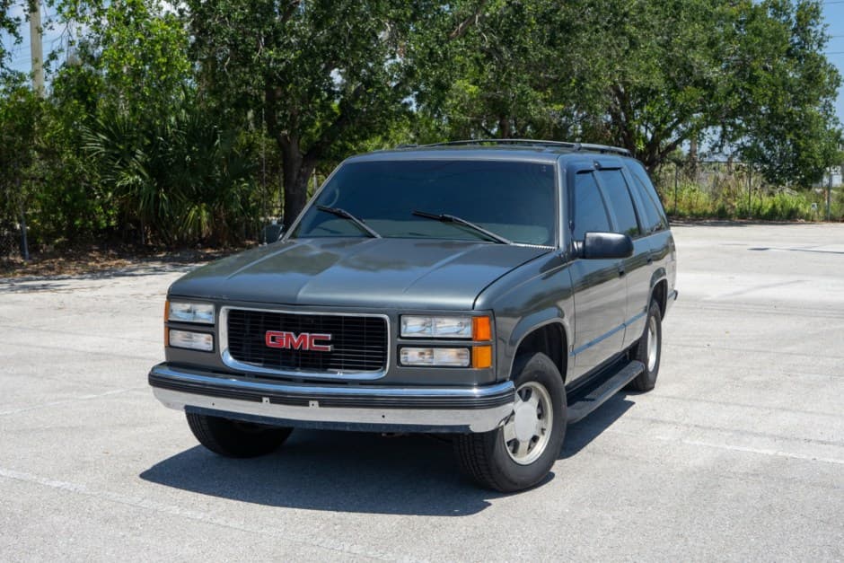 1999 GMC Yukon GMT400 sold for $4,807