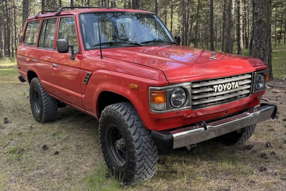 1987 Toyota Land Cruiser 60-Series sold for $18,250